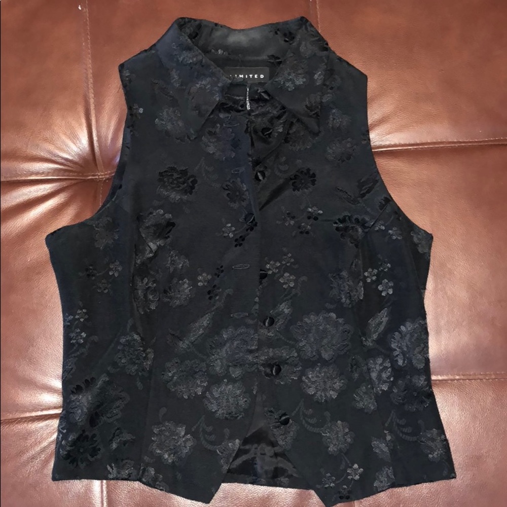Trendy Black Vest